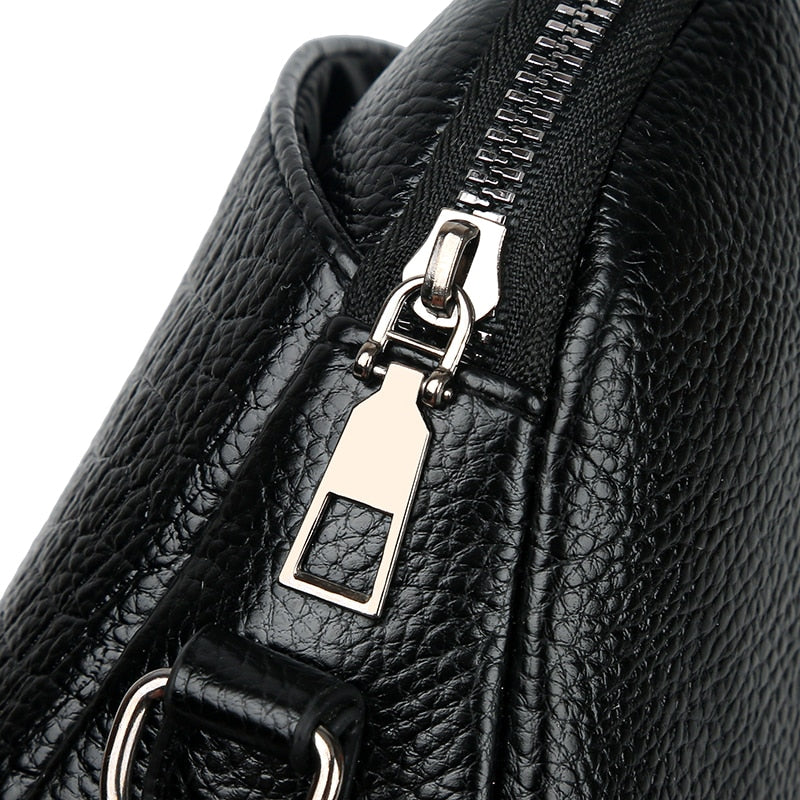 CROSSBODY BAGS